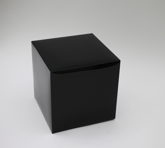 Spaceland, 2014 - cube in photo paper, C-print, 45,7 x 30,5 x 30,5 cm